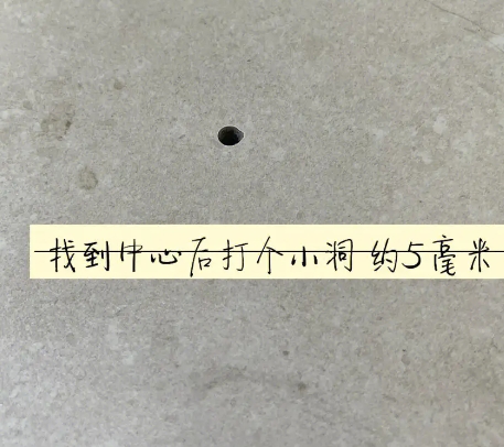 兴宁瓷砖空鼓维修公司专业解答在瓷砖铺贴过程中，如果砂料搅拌不均匀，将会带来以下问题